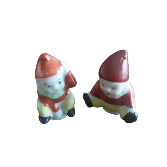 Vintage Pixie Elf Gnome Miniature Salt & Pepper Shakers. Japan - Picture 1 of 3